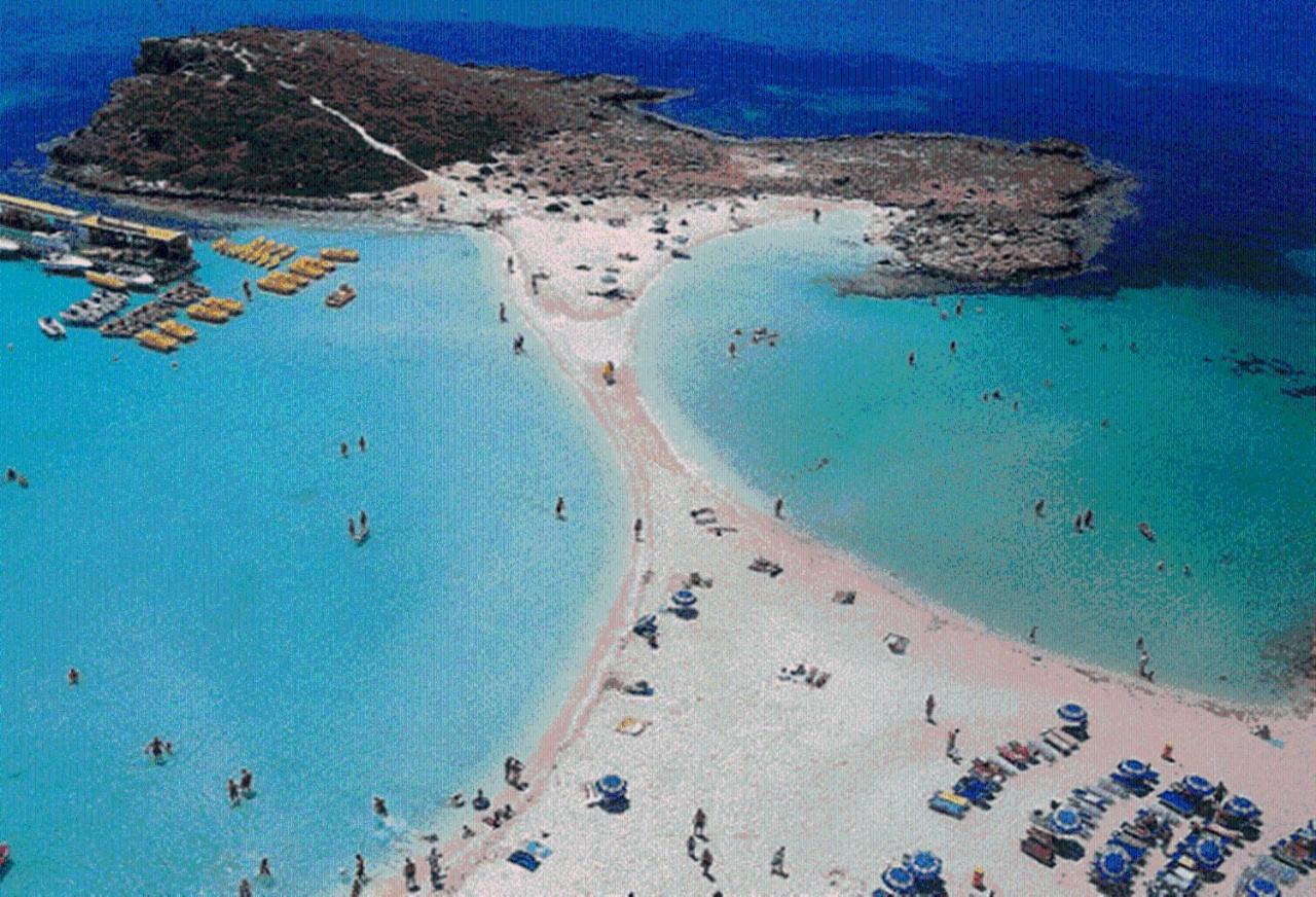 Nissi Villa Ourania Ajía Nápa Szoba fotó